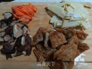 素烧油面筋的做法步骤：4