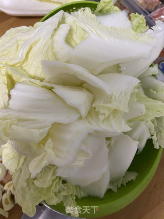 白菜炖豆腐的做法步骤：3