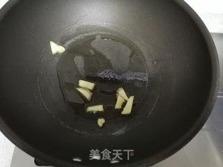 炒花甲的做法步骤：2