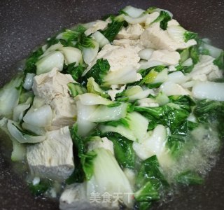 鸡汤炖冻豆腐青菜的做法步骤：7