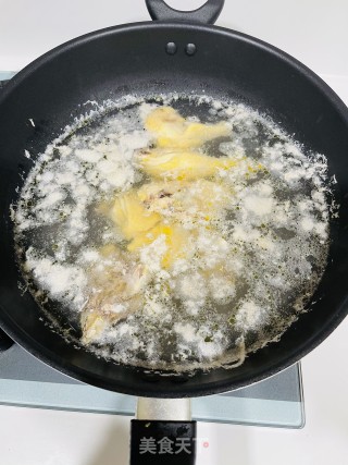 鲍鱼千张鸡汤的做法步骤：2