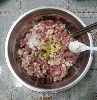 萝卜粉条肉圆汤的做法步骤：3