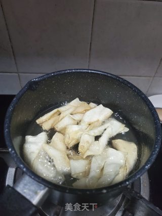 炸麻叶的做法步骤：7