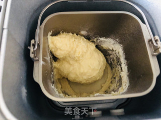 又香又软的绵绵吐司的做法步骤：2