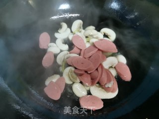 红烩口蘑饭的做法步骤：3
