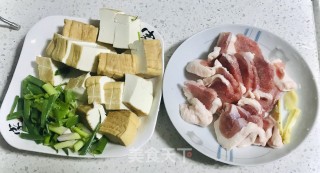 鸭肉炖豆腐#下饭菜#的做法步骤：2