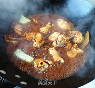 栗子炖鸡腿的做法步骤：6