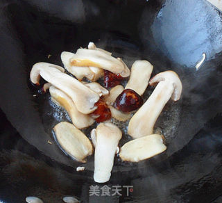 松茸甜豆的做法步骤：4