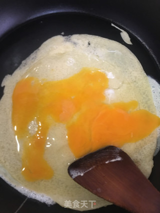 鸡蛋芝麻煎饼的做法步骤：5