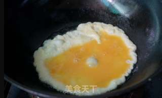 黄金虾仁炒蛋。的做法步骤：4