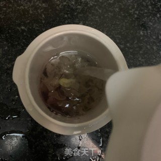 黑糯米银耳粥的做法步骤：5