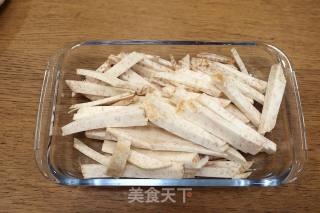 芋泥树桩蛋糕的做法步骤：2