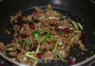 爆炒牛肉的做法步骤：10
