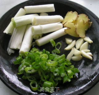 清蒸鱼的做法步骤：4
