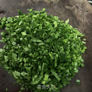 韭菜肉馅煎饼的做法步骤：5
