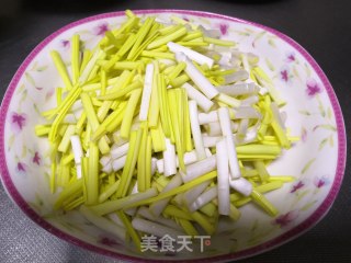 韭黄肉丝的做法步骤：5