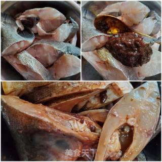 砂锅炖鲳鱼的做法步骤：3