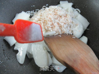 虾皮炒白佛手瓜的做法步骤：6