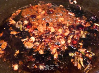 鹌鹑蛋豆腐炖黑鱼的做法步骤：4