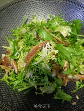 苦菊拌小黄花鱼的做法步骤：7