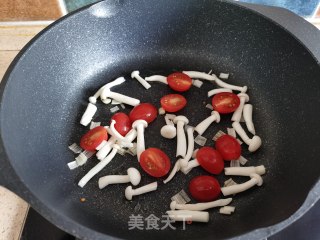 蛤蜊菠菜面的做法步骤：6