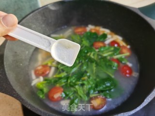 蛤蜊菠菜面的做法步骤：10