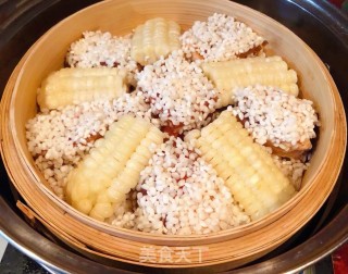 糯米排骨蒸玉米的做法步骤：8