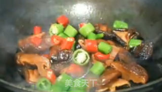 小炒香菇的做法步骤：5