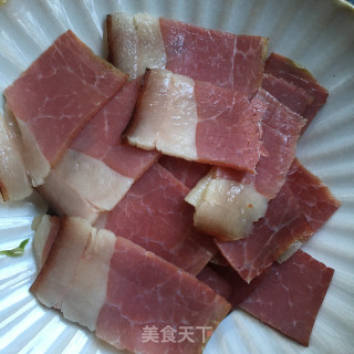 双椒炒腊肉的做法步骤：6