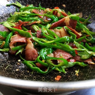 双椒炒腊肉的做法步骤：10