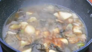 臻蘑炖山药的做法步骤：6