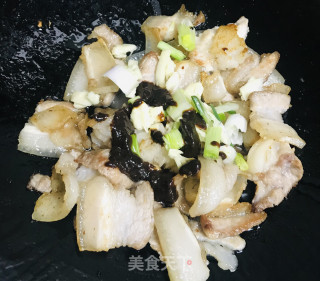 猪肉炖双豆腐的做法步骤：4