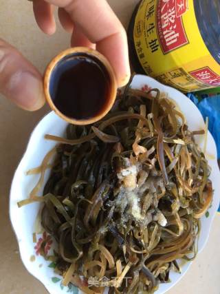 海带丝这样做让你吃不停的做法步骤：6