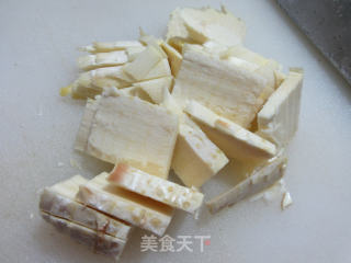 咸菜冬笋肉骨汤的做法步骤：3