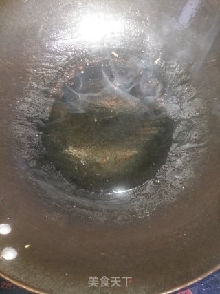 豆豉炒青椒的做法步骤：2