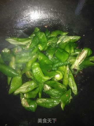 豆豉炒青椒的做法步骤：4