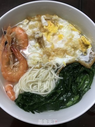 鲜虾鸡蛋面的做法步骤：11