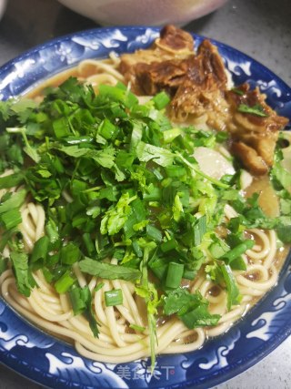 牛肉面的做法步骤：9