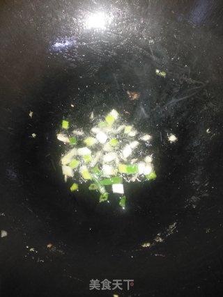 白菜丝炒黄豆芽的做法步骤：3