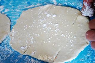 千层油饼的做法步骤：2
