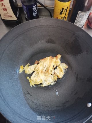 菠菜炒鸡蛋的做法步骤：4