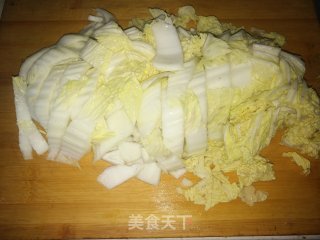 酸辣白菜的做法步骤：1
