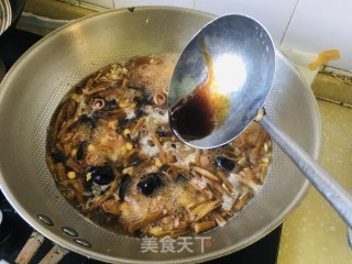 酸辣小肠汤的做法步骤：7