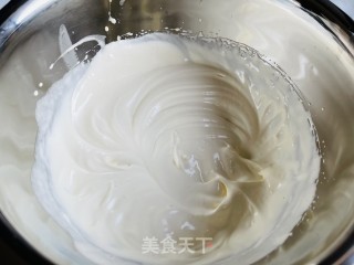 超级简单的花环吐司小蛋糕的做法步骤：1