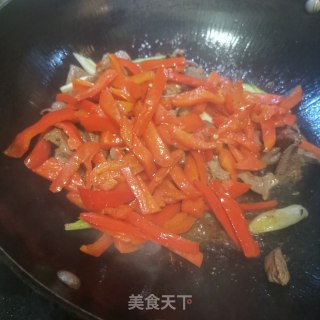 甜椒爆炒猪肝的做法步骤：9