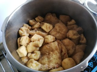 素鸡油豆腐卤鸡爪的做法步骤：7