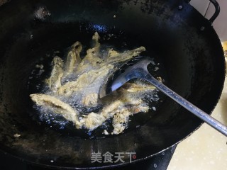 油炸小黄鱼的做法步骤：4