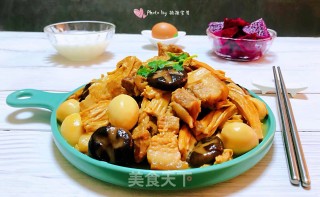 腐竹鹌鹑蛋香菇炖五花肉的做法步骤：13