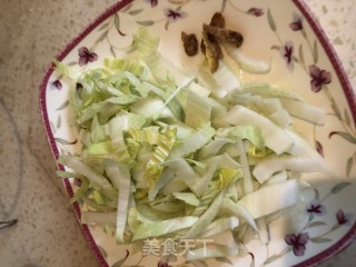 酱油白菜的做法步骤：1