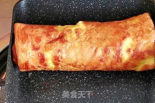 牛肉肠鸡蛋卷的做法步骤：5